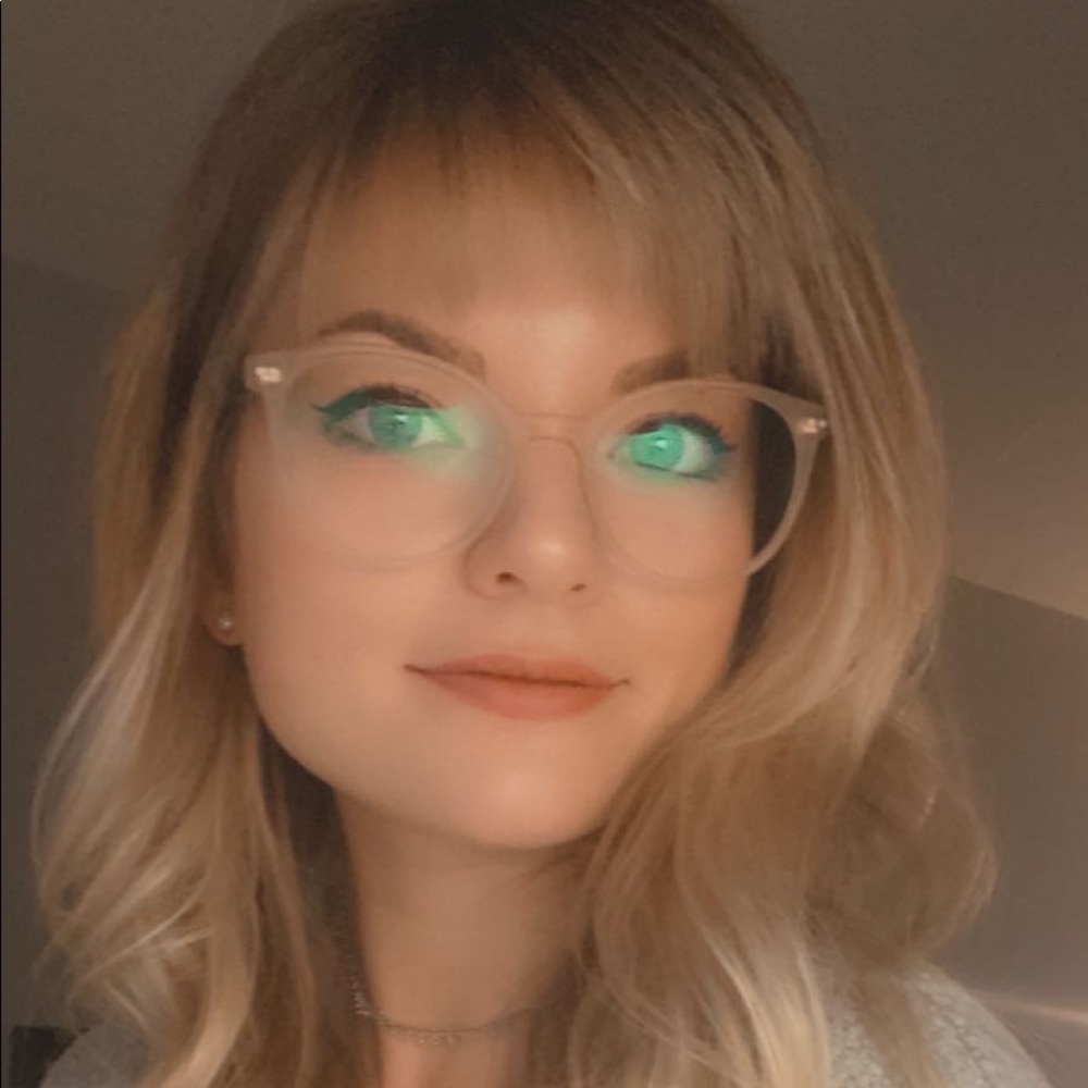 Meet your Posher, Katie